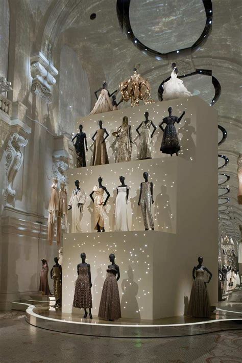 exposition dior musee arts decoratifs|christian dior youtube.